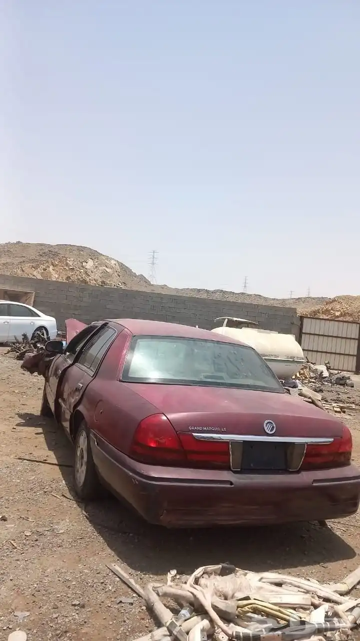 تشليح فورد ماركيز 2005 للبيع قطع غيار فقط 2