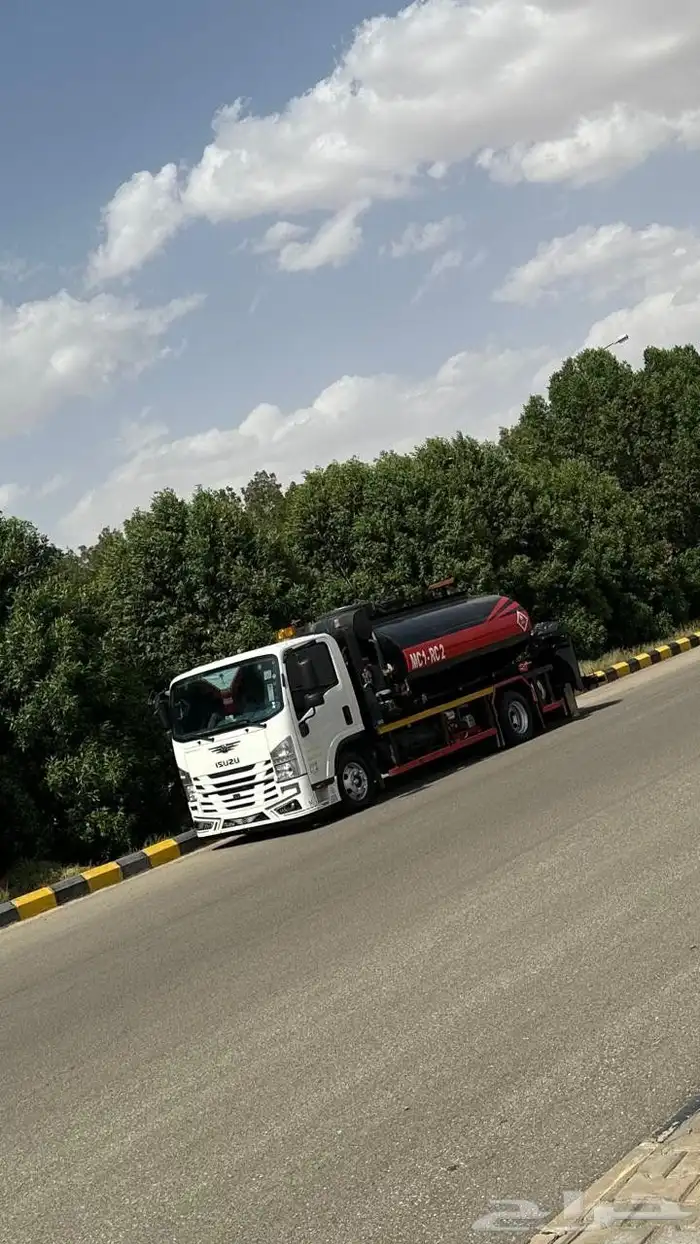 تأجير وايت MC1 و RC2 1