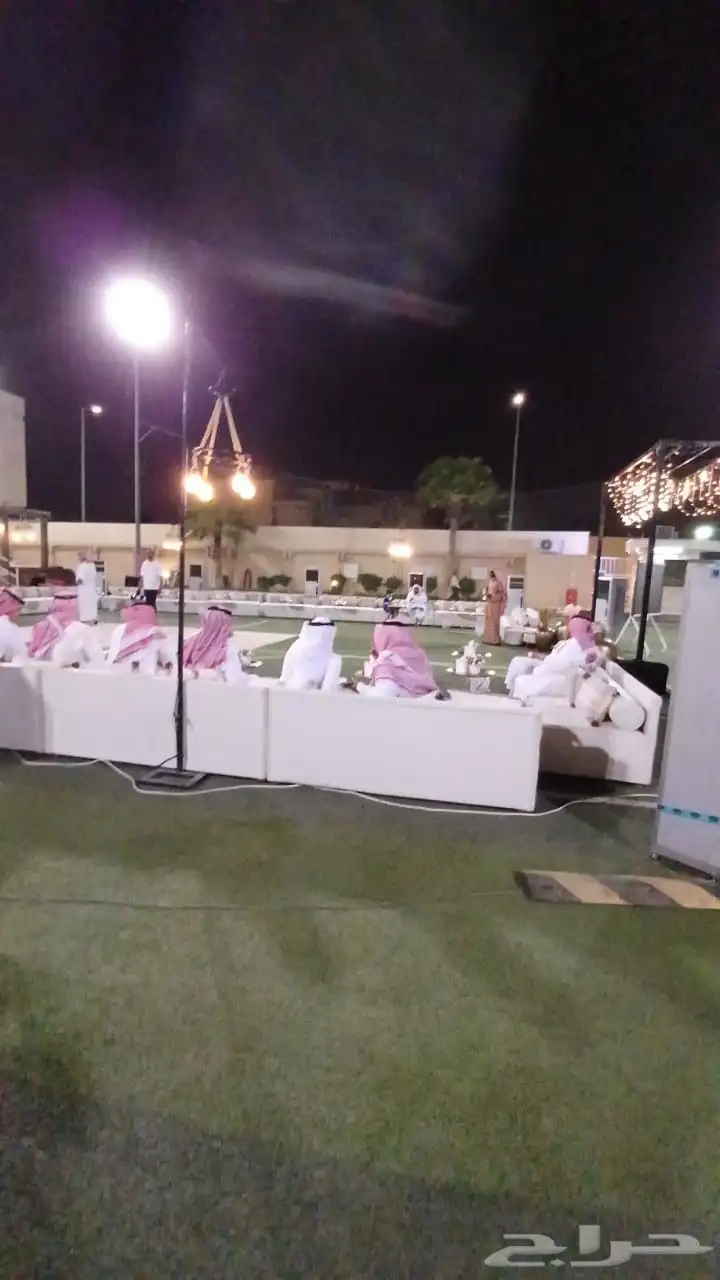تاجير كنب 4