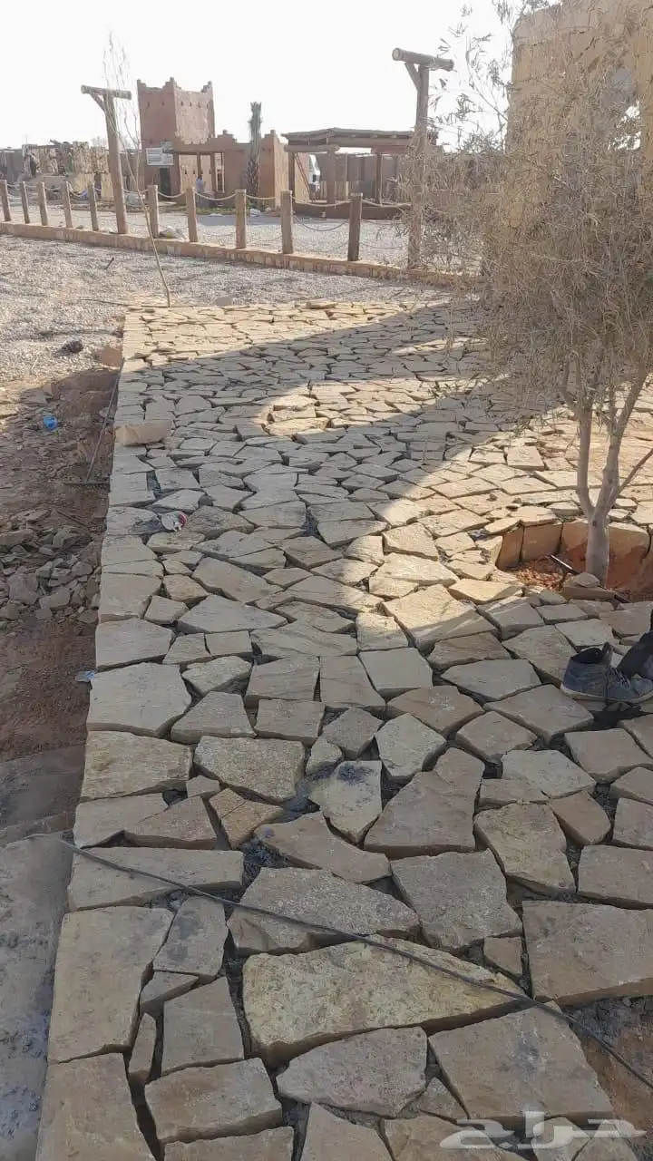نشتغل حجر وشبوك المزرعة ونخل جميع مناطق المملكة 9