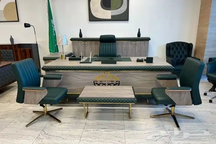 مكتب مودرن و دواليب كنب 0