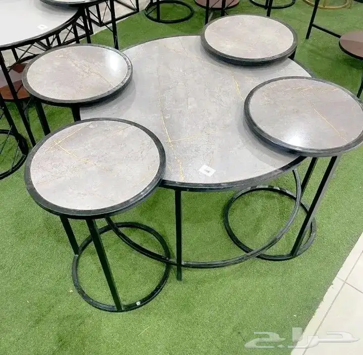 طاولة للبيع جديده 0