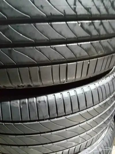كفرات ميشلان شبه الجديد 4