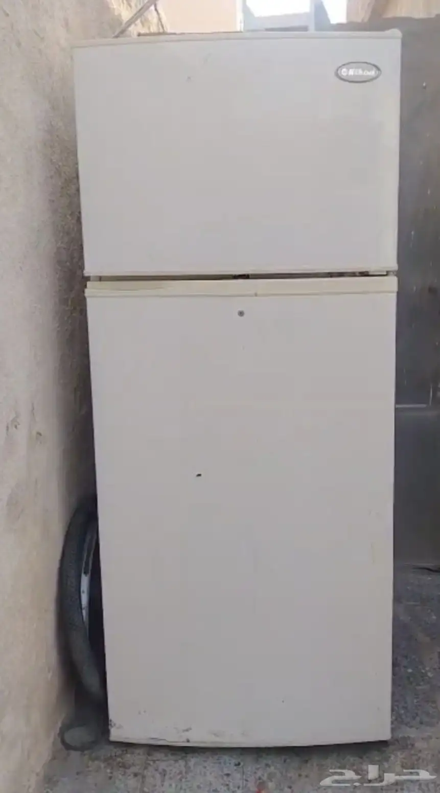 ثلاجه شغل ونظيفه للبيع 1