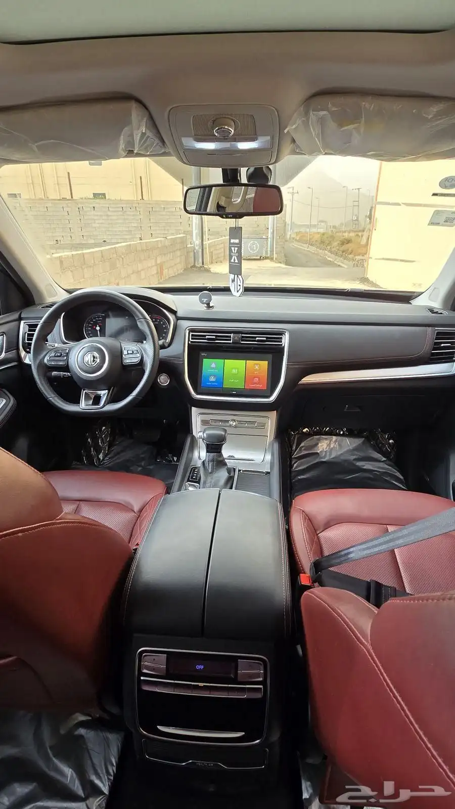 سيارة جيب MG RX8 6
