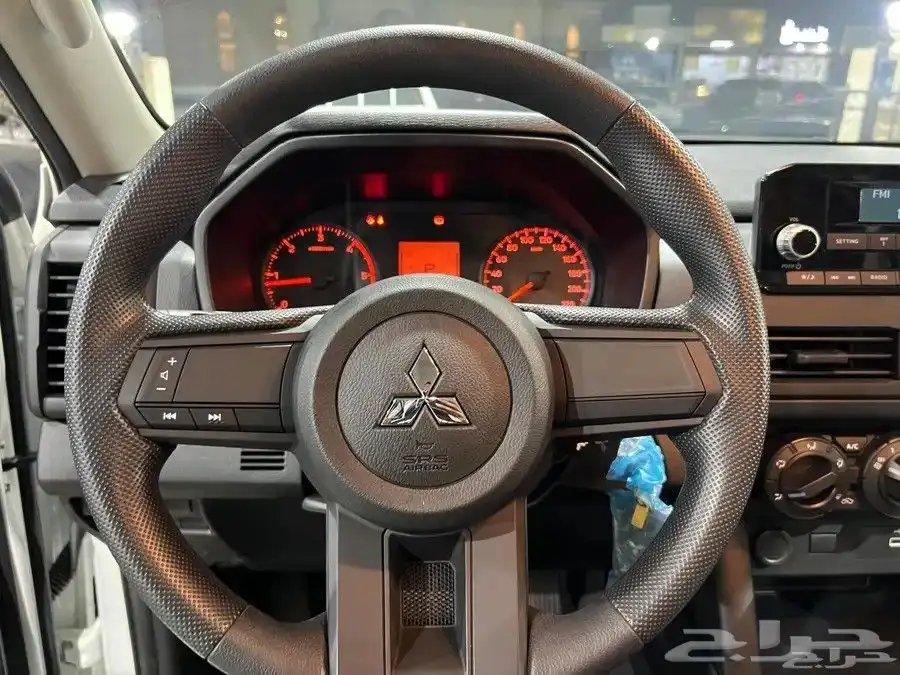 ميتسوبيشي L200 غمارتين قير أوتوماتيك بدون دبل 5