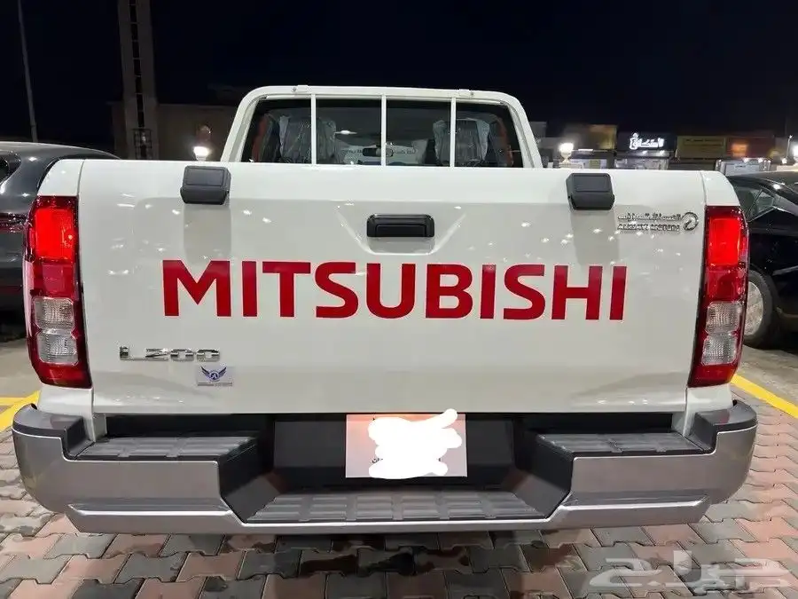 ميتسوبيشي L200 غمارتين قير أوتوماتيك بدون دبل 4