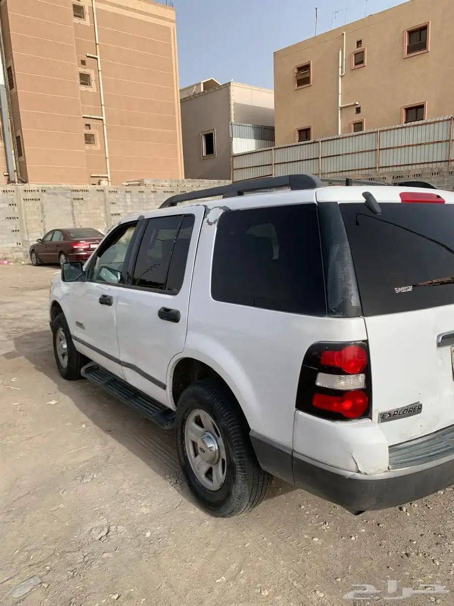 فورد اكس بلور 1