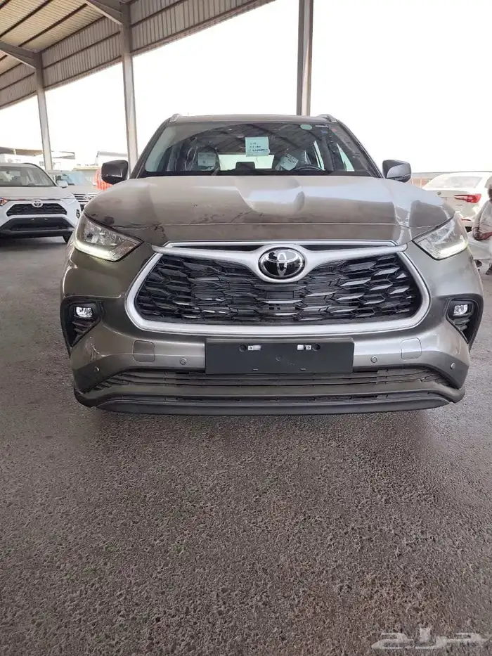 تويوتا هايلاندر نص فل 2025 4