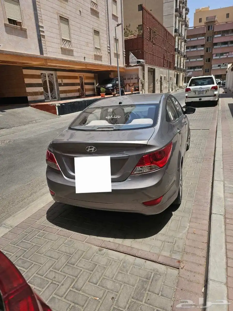 hyundai accent 2018 5