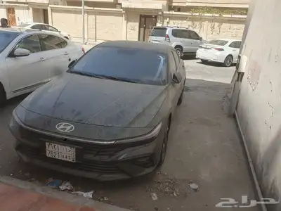 النترا. 2025 رمادي 1