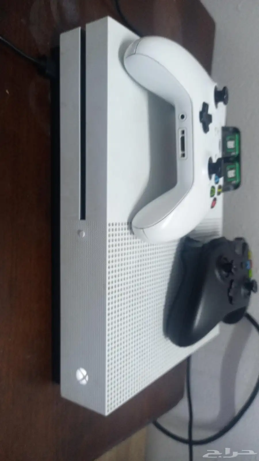 Xbox one s للبيع جديد استخدامم خفيف 2