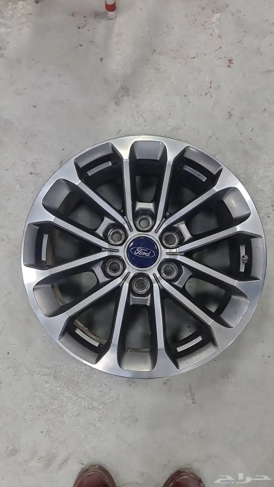 4 جنوط فورد F150 موديل 2020 اصليه وكاله مقاس 18 نضيفه جدا 0