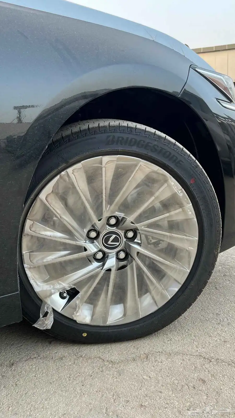 ليكزس ES350 BB 2025 3