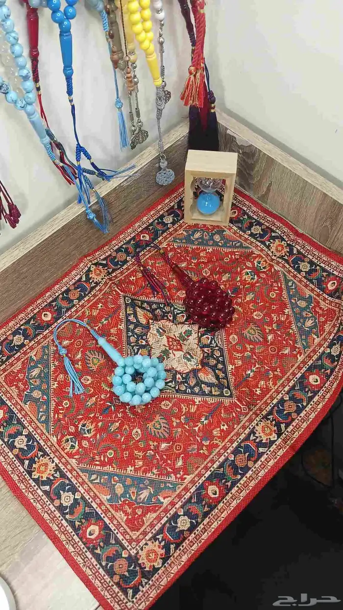 سبحة والثانية مجانا 0