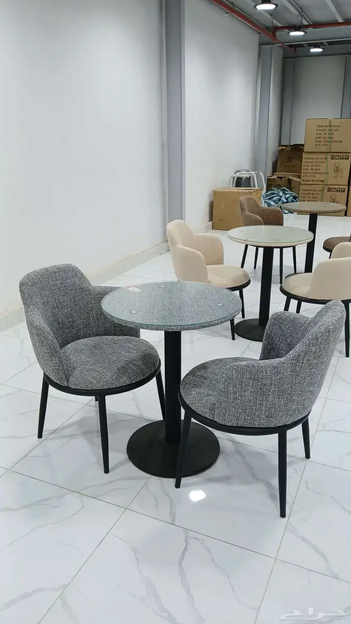 كرسيين وطاوله 0