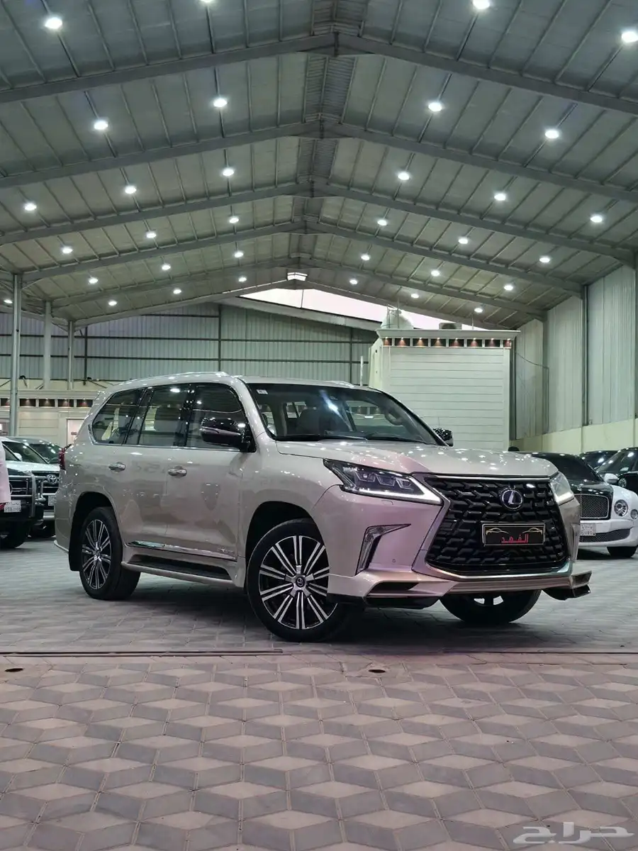 لكزس - 2016 - LX570 - بسعر 210 الف 1