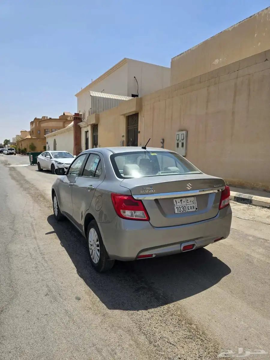 للبيع سياره جزوكي ديزاير مديل 2023السعر 31الف 5