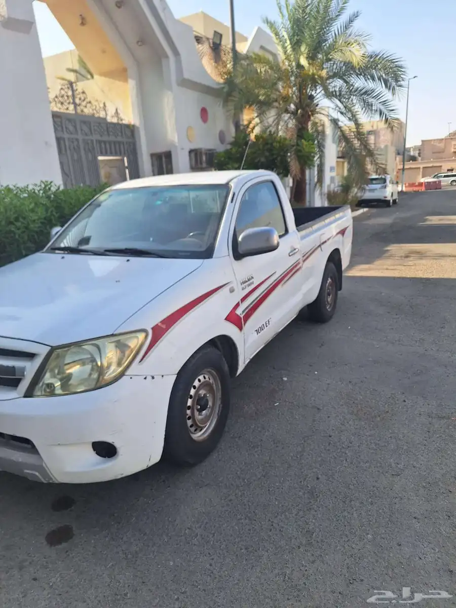 Toyota Hilux 2007 1