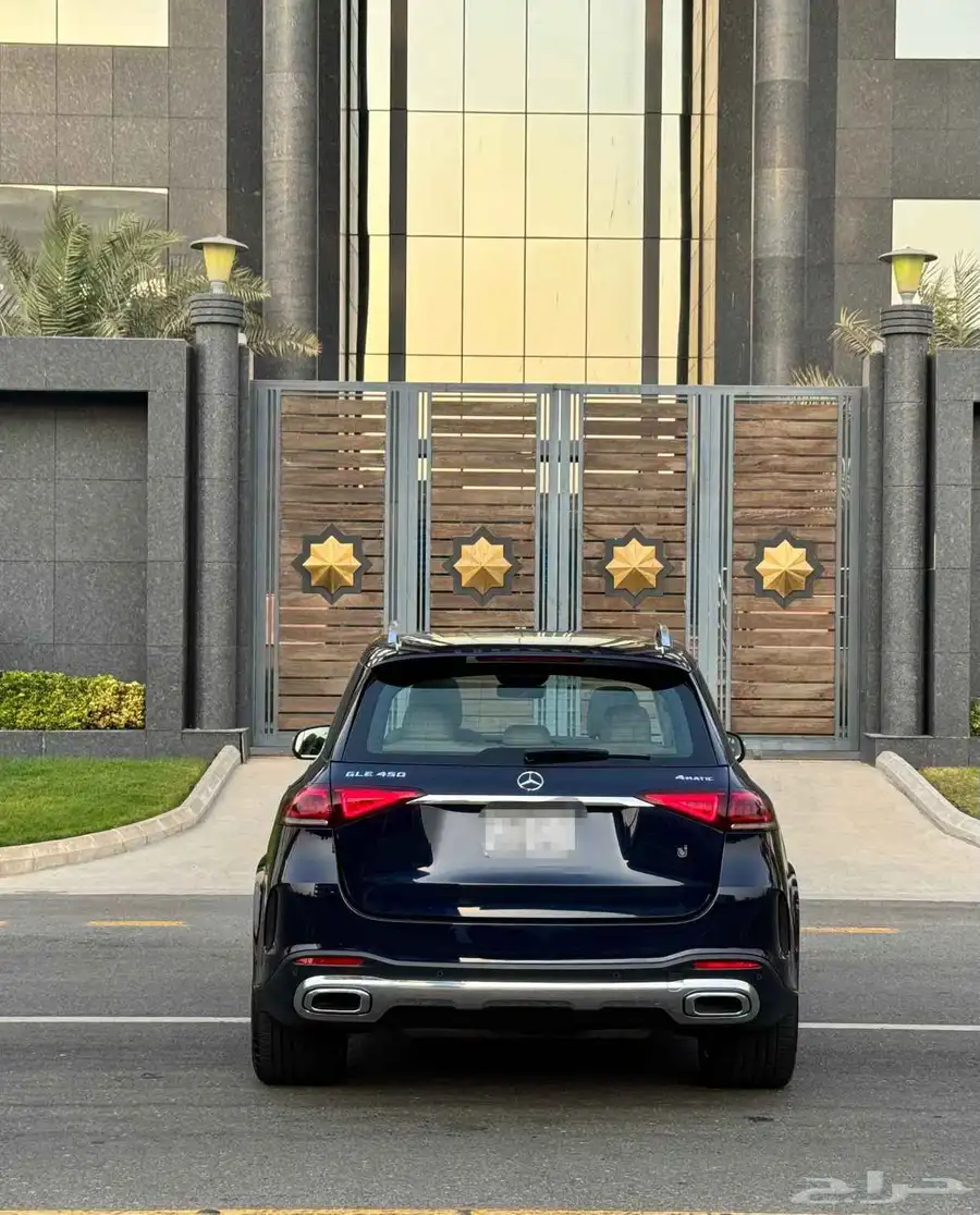 مرسيدس 450 GLE موديل 2022 4