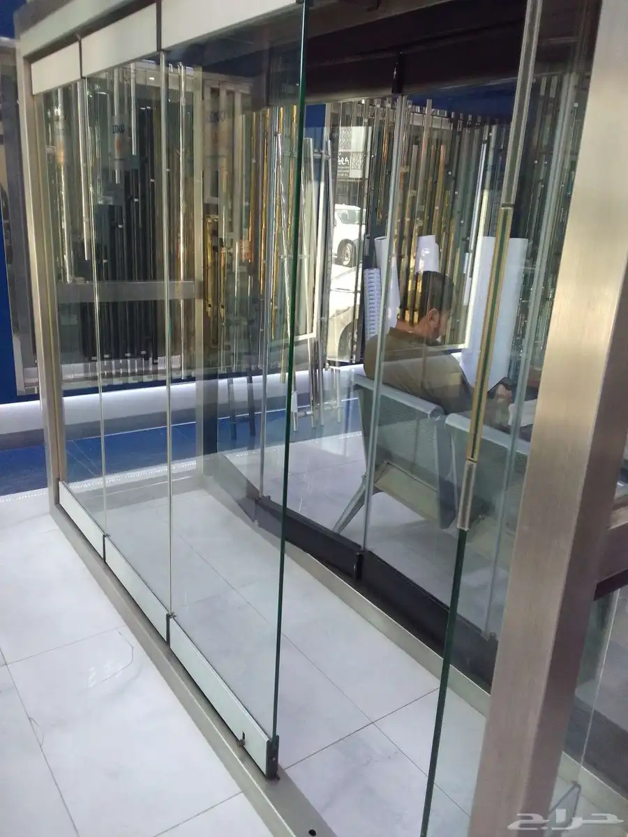 زجاج سكريت واجهات ابواب دربزين المنيوم 9