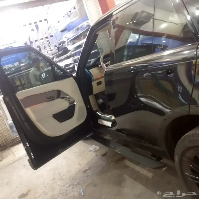 دعسات كهربائيه رنج روفر 2024 2025 4