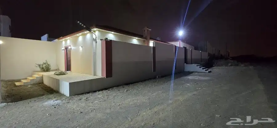 وحدة سكنية مؤثثة متكاملة بالقرب من مطار أبها 0
