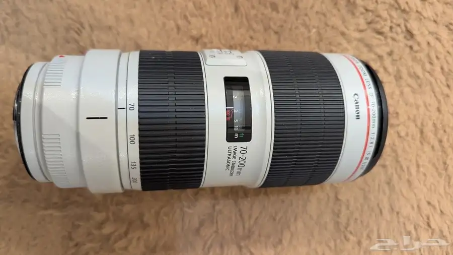 عدسة كانون 70-200 الإصدار 3 4