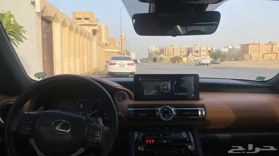 لكزس 2021 IS 300 للبيع 9