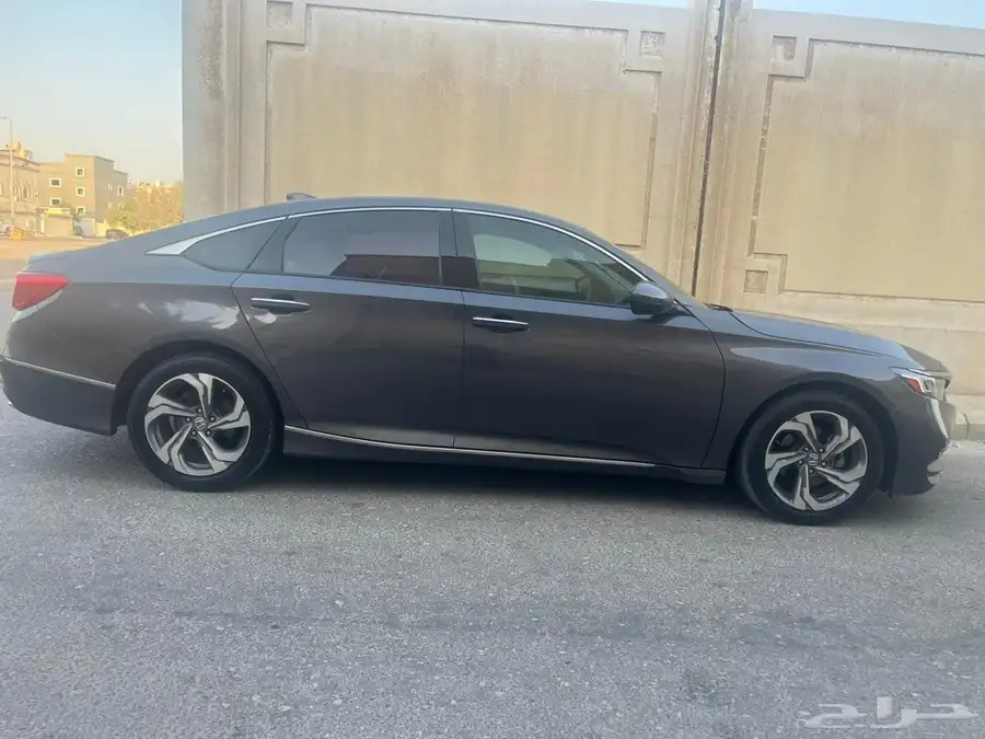 هوندا أكورد 5