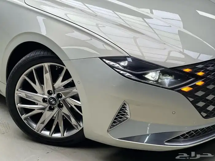 AZERA 2022 تم البيع 2