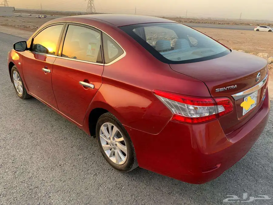 nissan Sentra full option 2