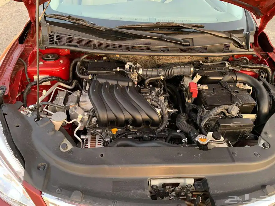 nissan Sentra full option 4