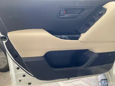 لاندكروزر جي اكس ار بريمي L2 2025 9
