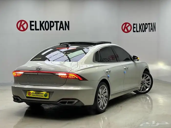 AZERA 2022 تم البيع 6