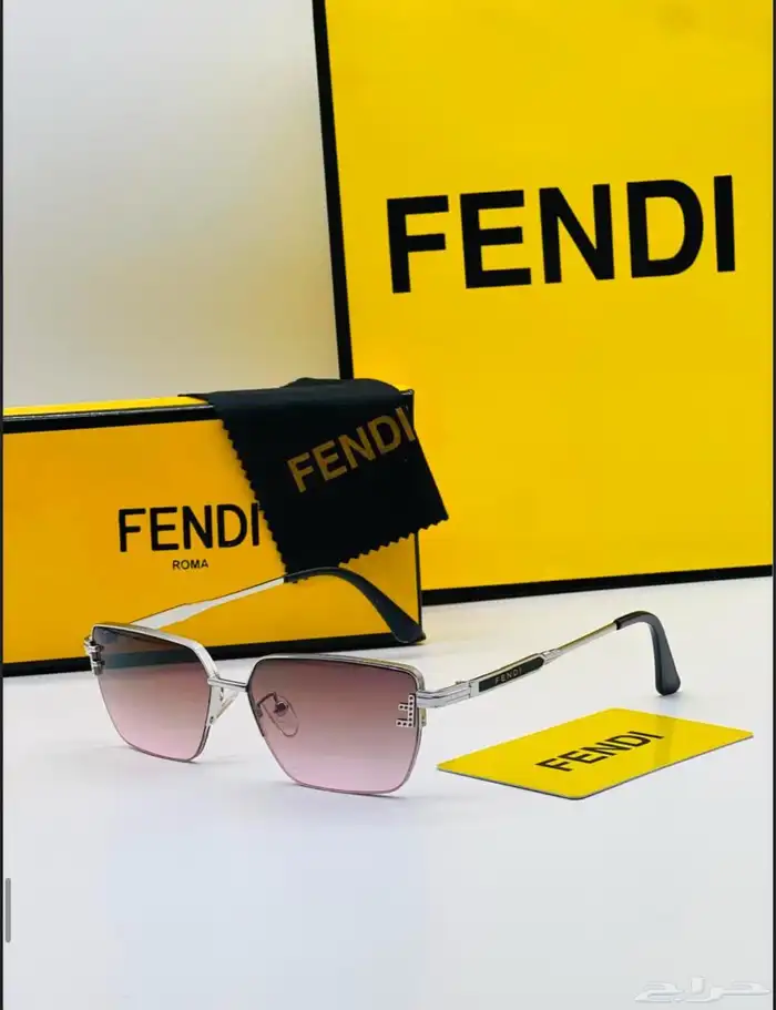 نظارات شمسية رجالية و نسائية ماركة 17