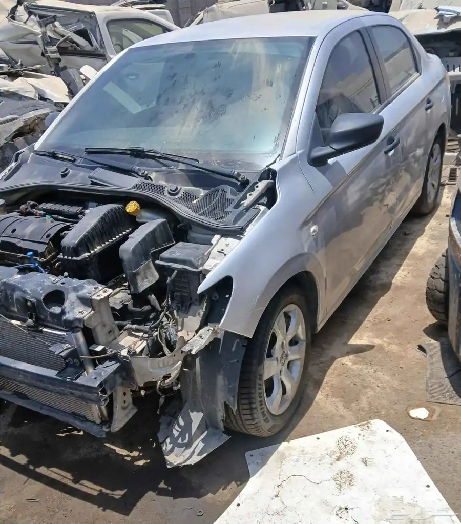 قطع غيار بيجو 301 1