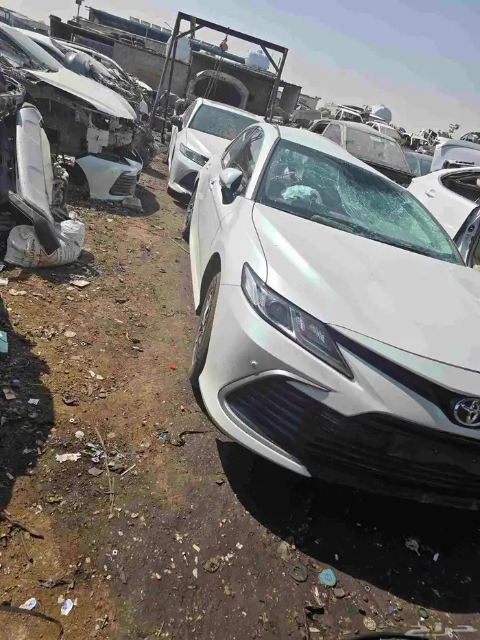 تشليح لبيع قطع غيار كامري من موديل 2018 الى 2025 7