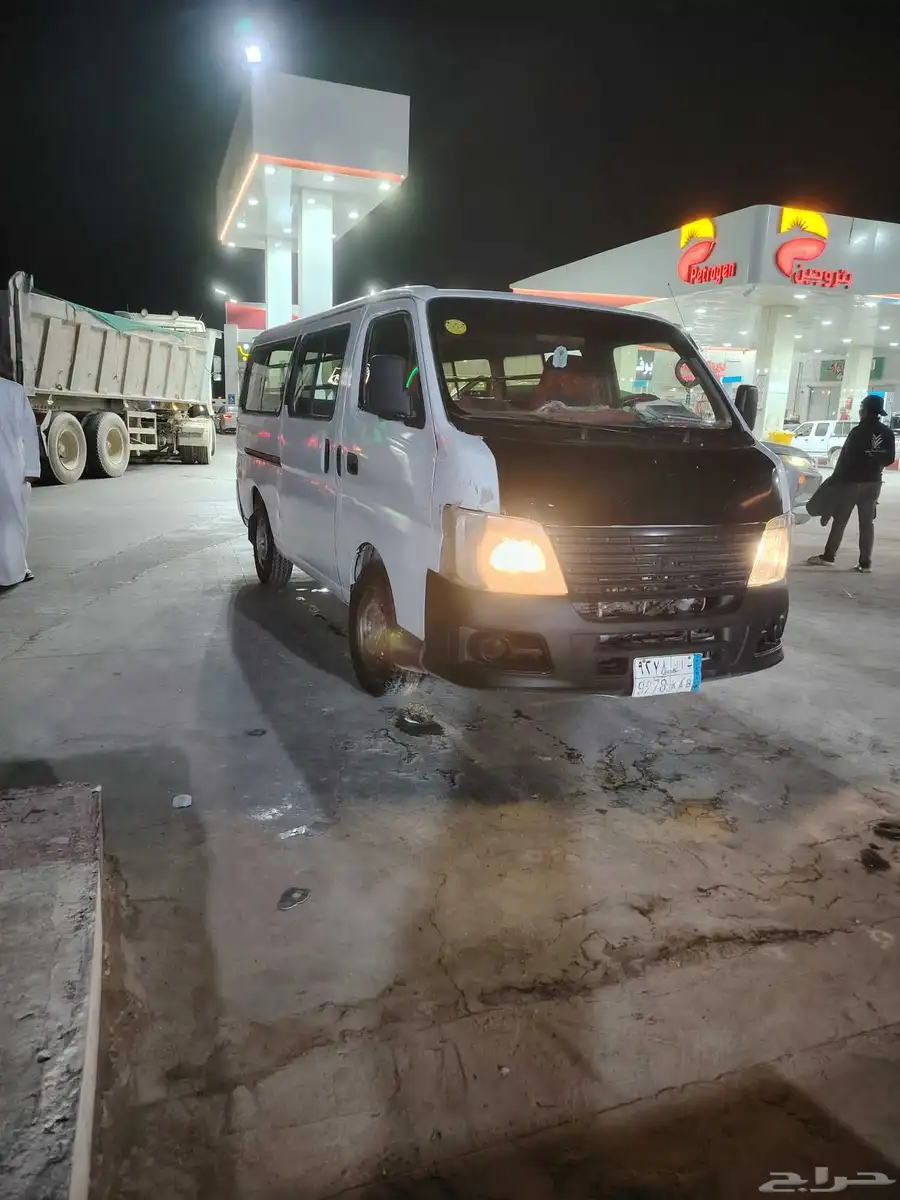 باص نيسان اورفان 1