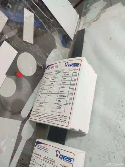 لدينا طباعه استيكر مقاس صغير جميع الاحجام والالوان 1