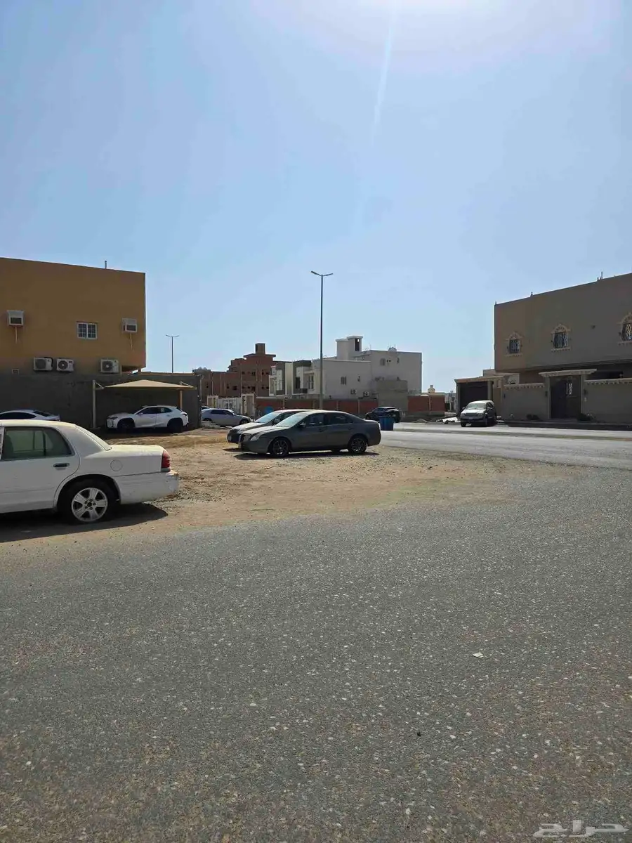 أرض للبيع حي الرياض بجدة على شارعين 4