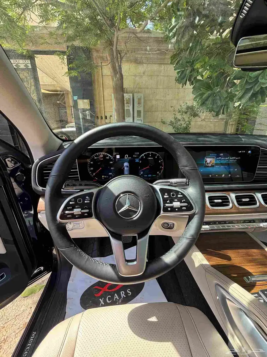 جيب مرسيدس GLE بحالة الجديد 18