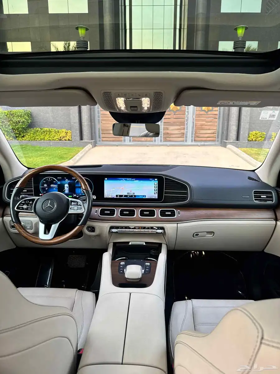 مرسيدس 450 GLE موديل 2022 28
