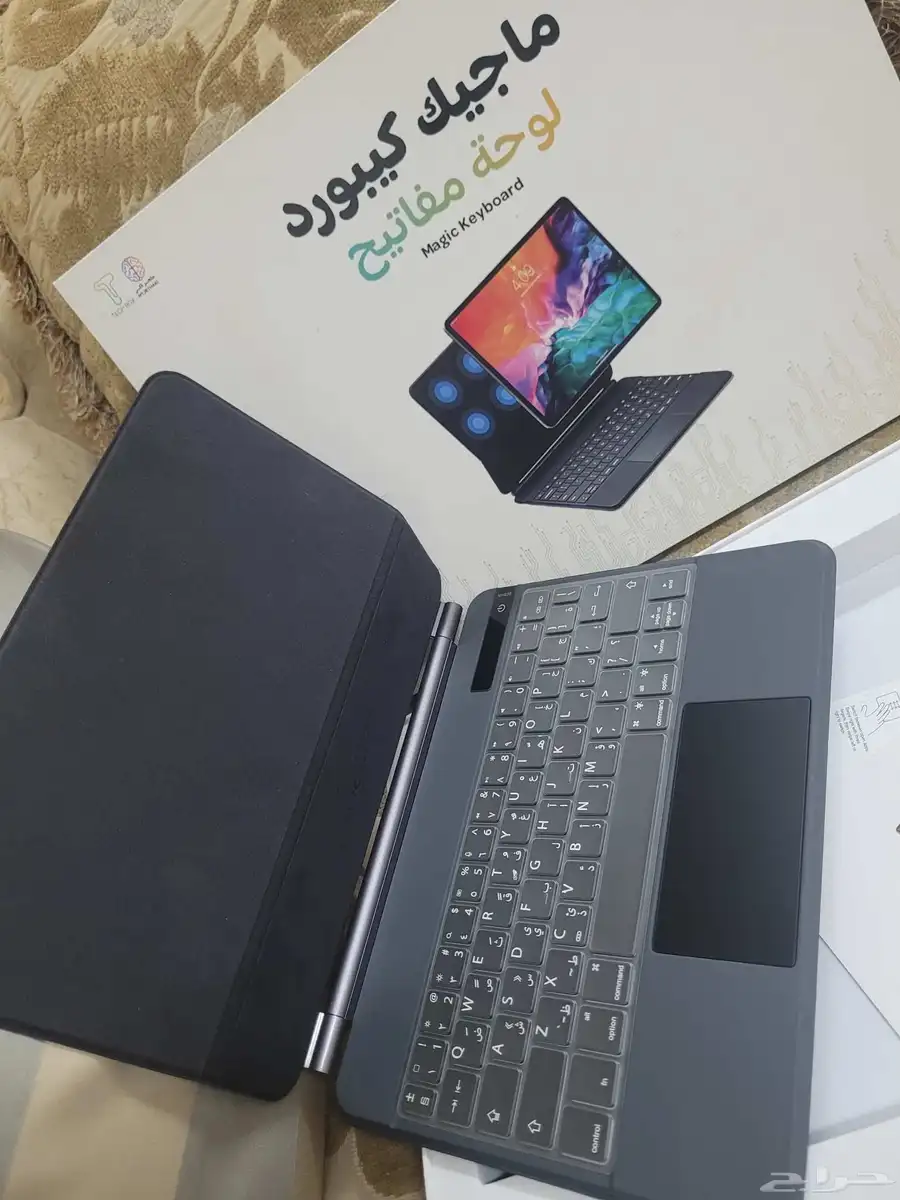 للبيع لوحة مفاتيح (كيبورد) ايباد برو جديدة 0