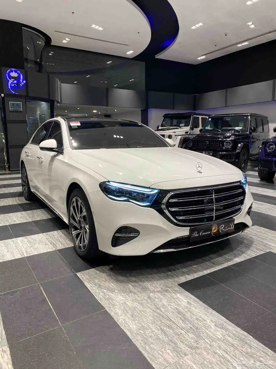 Mercedes E300 2024 2