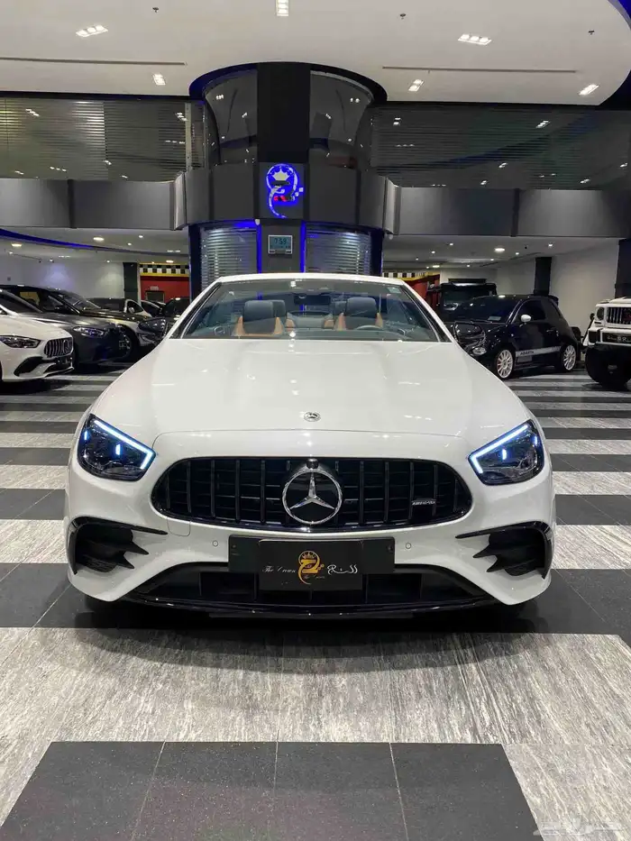 Mercedes E53 AMG Cabriolet 2023 1