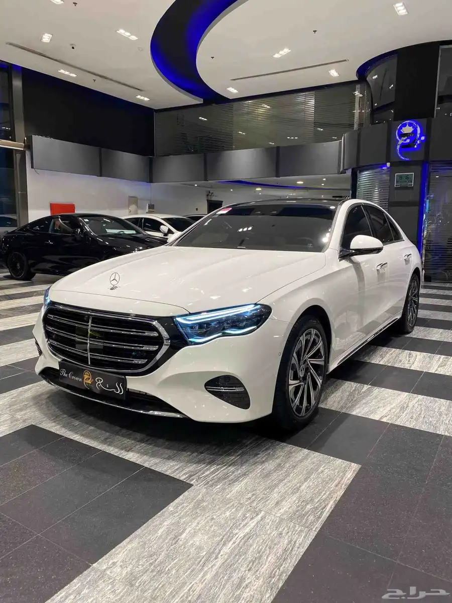 Mercedes E300 2024 0