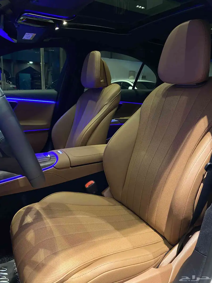 Mercedes E300 2024 9