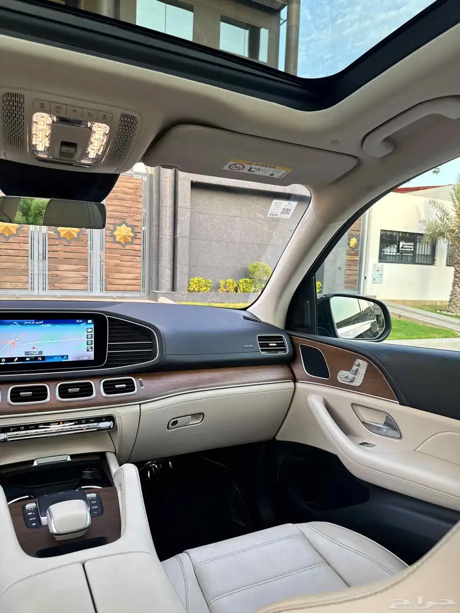 مرسيدس 450 GLE موديل 2022 34