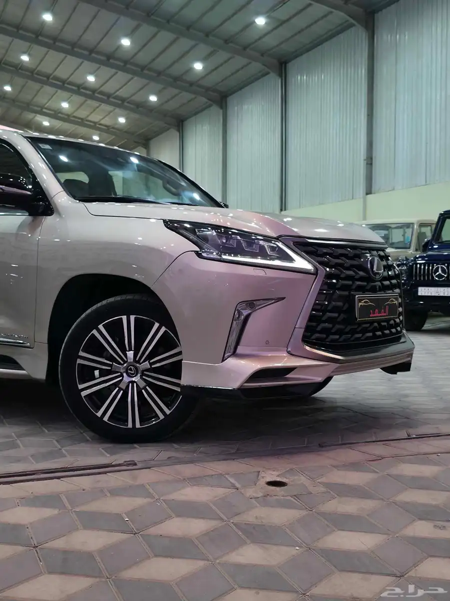 لكزس - 2016 - سبورت - LX570 - فل كامل 5
